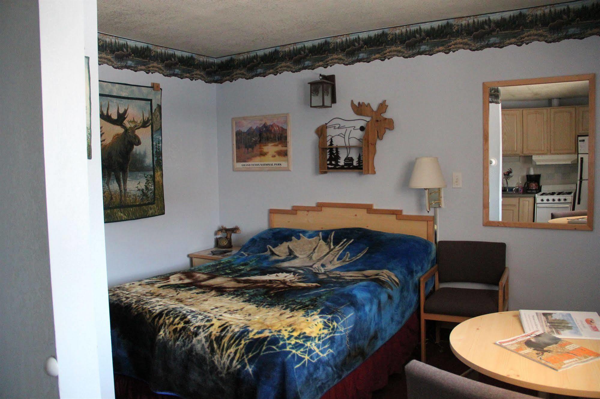 Elk Run Inn Крейг Экстерьер фото