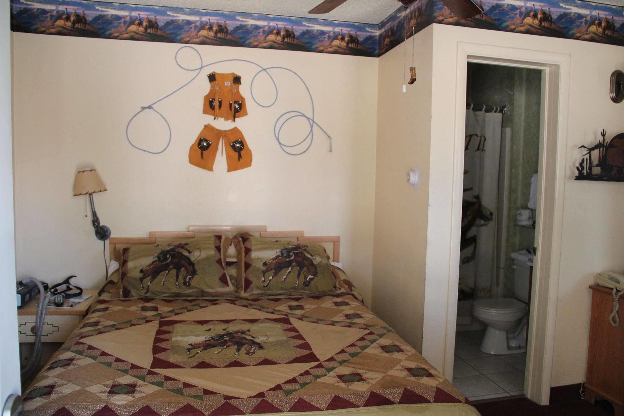 Elk Run Inn Крейг Экстерьер фото