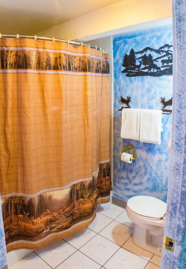 Elk Run Inn Крейг Экстерьер фото