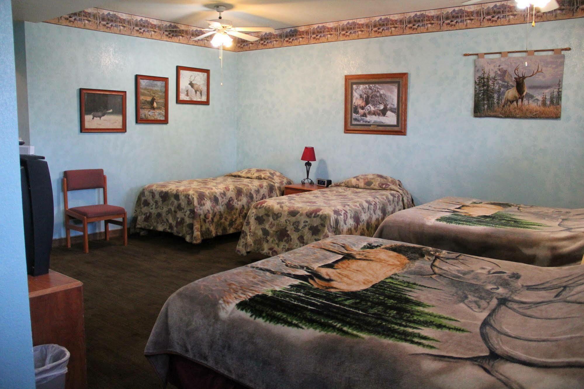 Elk Run Inn Крейг Экстерьер фото